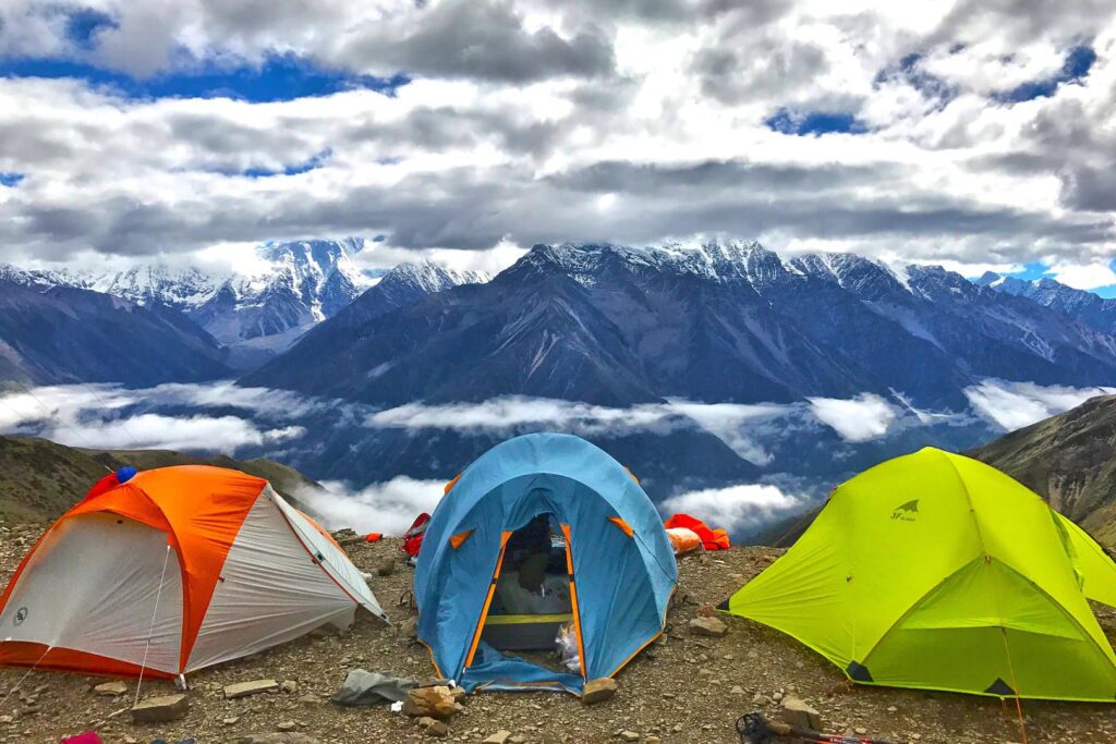 tent mountainous landforms camping mountain wilderness mountain range 1607582 pxhere.com Digital Global Reviews